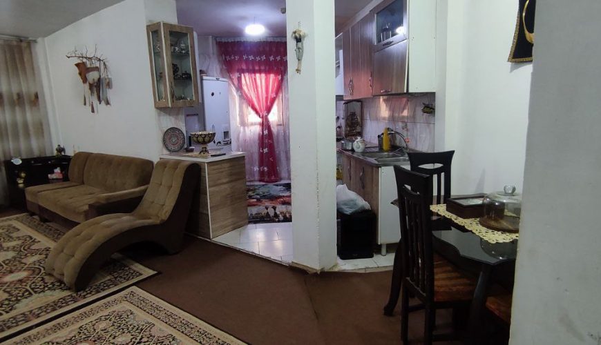 82 متر خیابان صدوقی مجهز