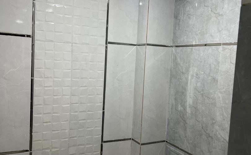 125 متر نوساز زرافشان
