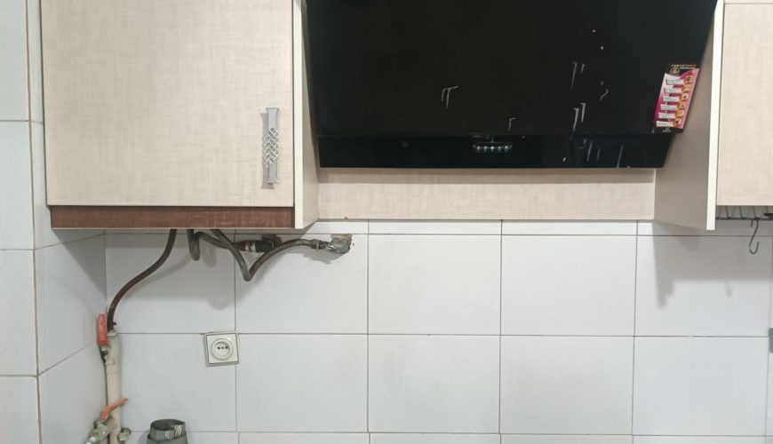 47 متری نقلی زرافشان