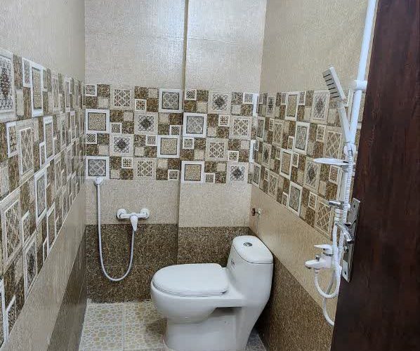 90 متر باغ نرده