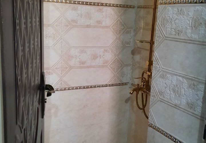80 متر نوساز باغ فیض