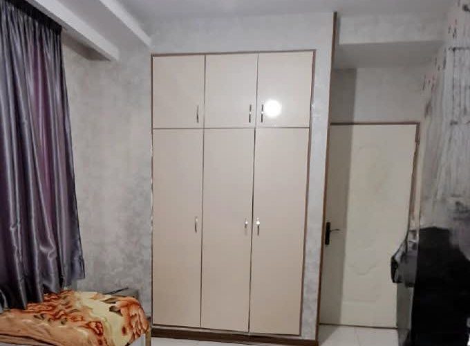 94 متر نوساز دادگستری
