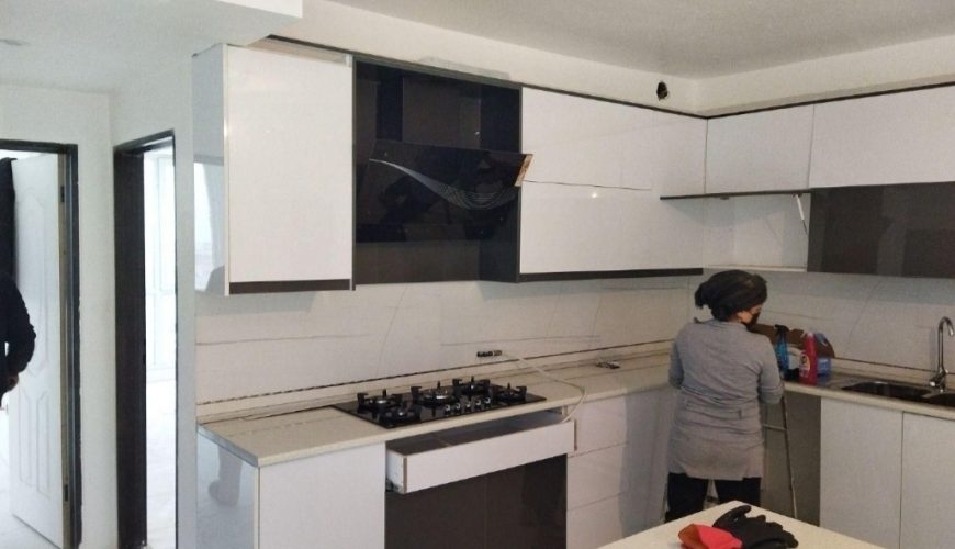فروش ۱۳۱ متری ایران زمین