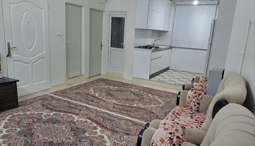 48 متر الهیه با پارکینگ